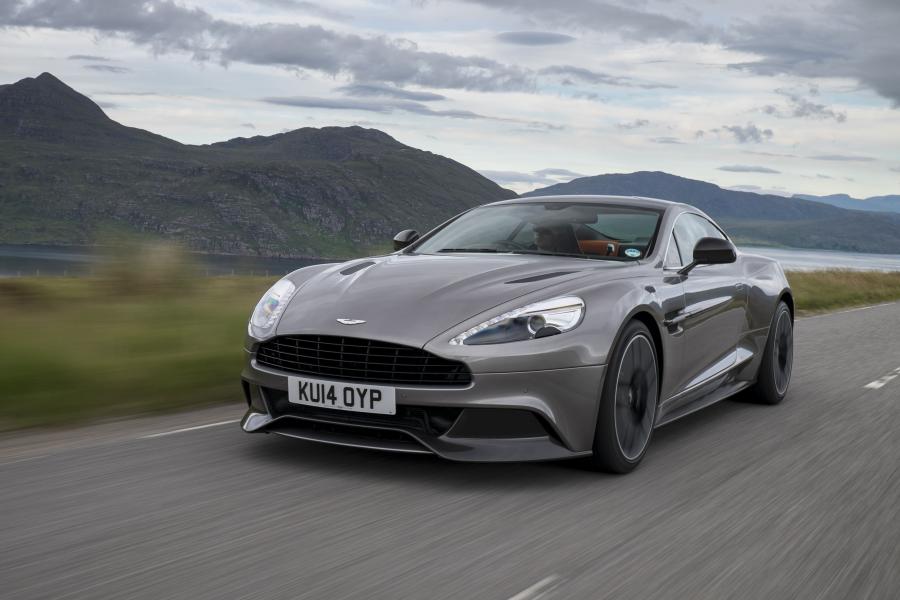  Aston Martin Vanquish 2012 года  (UK) (фото 136 из 170)